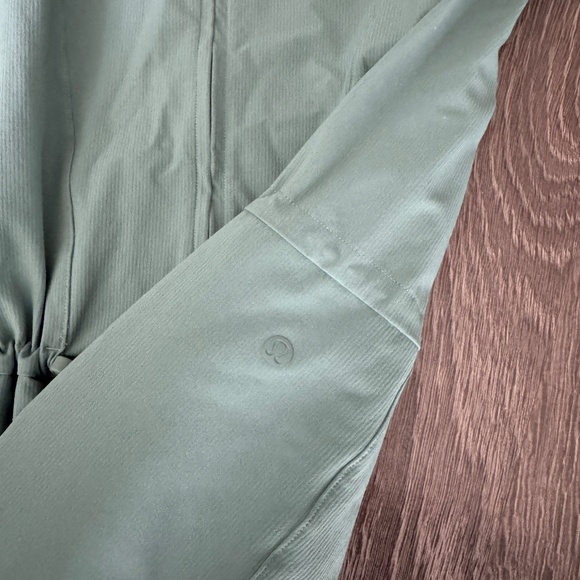 Lululemon Cinchable Waist Romper – Sage Green, Size 2 - Picture 5 of 8